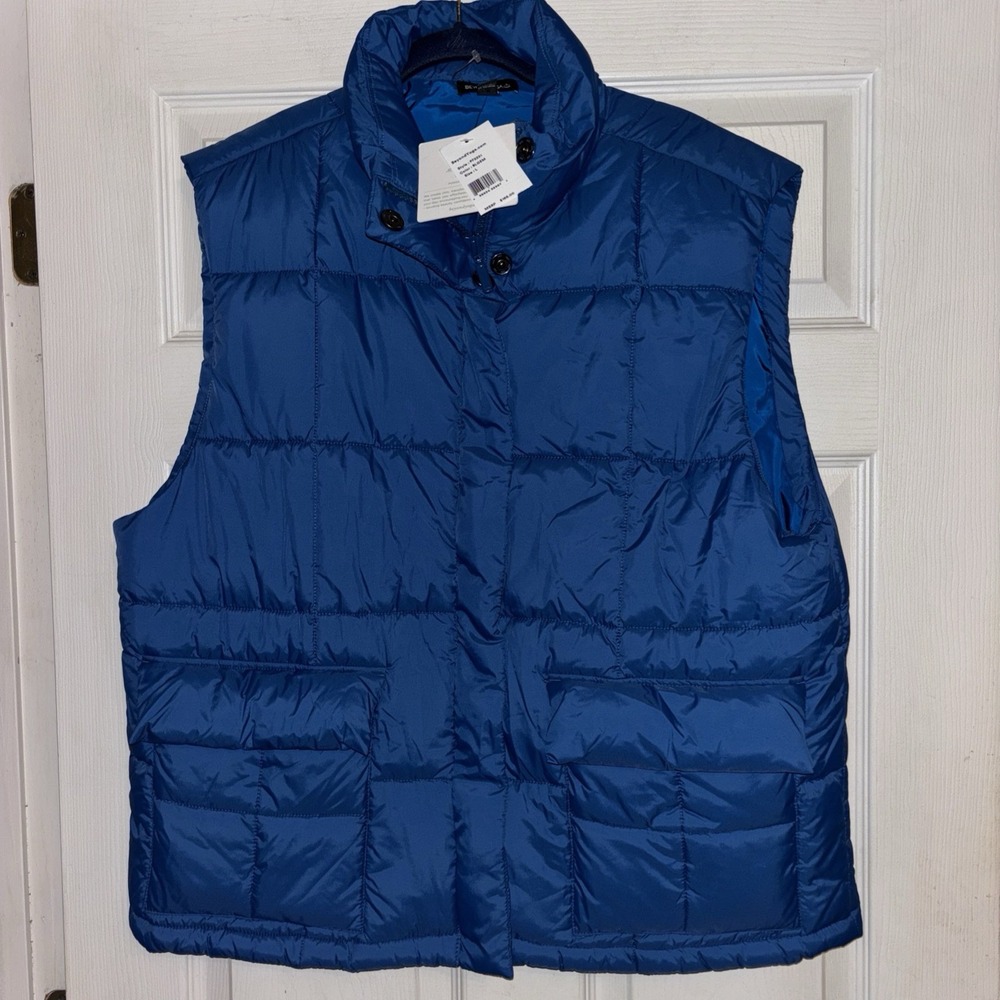 NWT $168 Beyond Yoga Puffer Vest Teal Gem Blue Zip & Snap Pockets Quilted